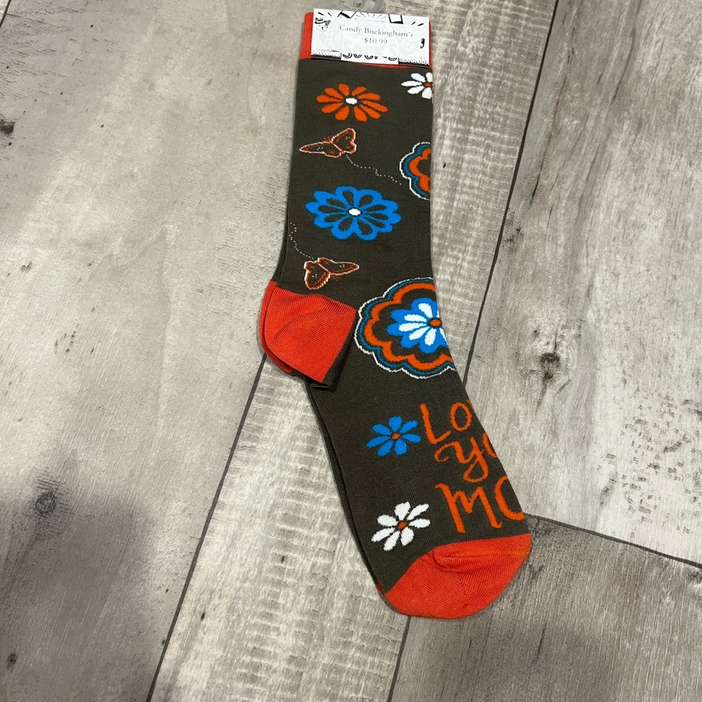 5/$20 - Love you mom socks